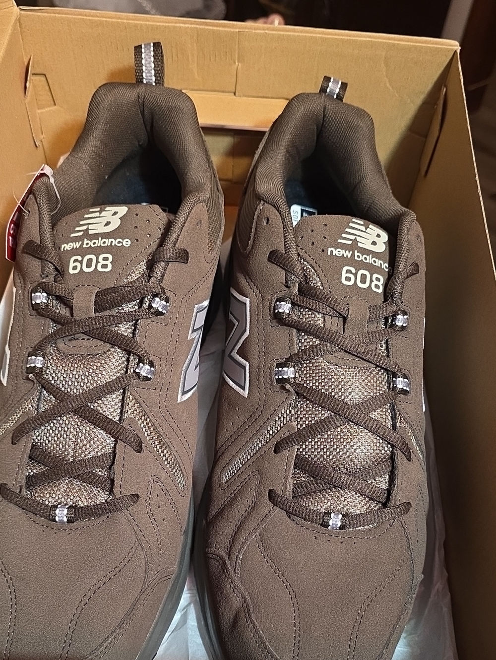New Balance 608v5  Men's Athletic Shoes in Brown and White Size 16